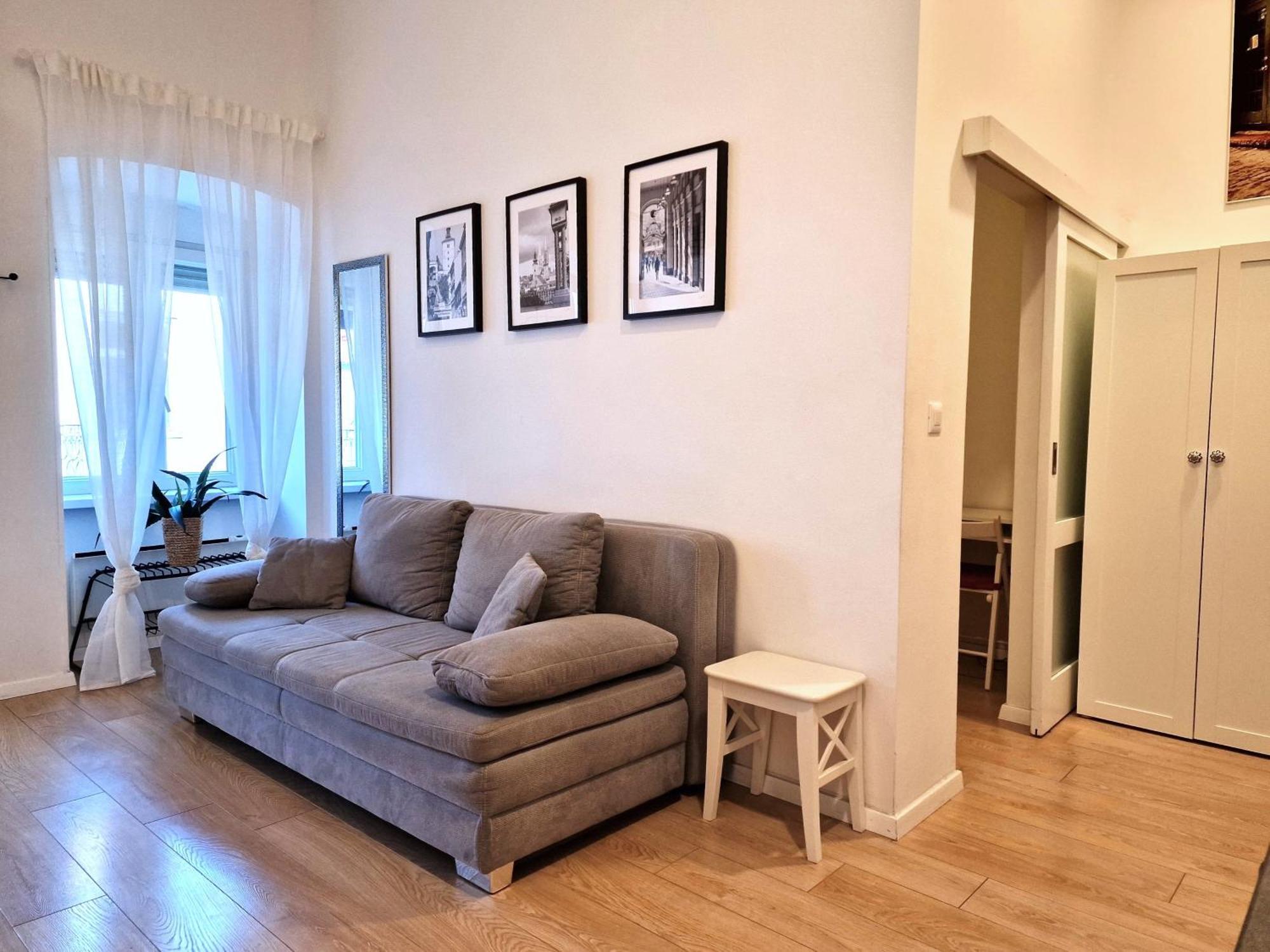 Apartman Golf ซาเกร็บ ภายนอก รูปภาพ